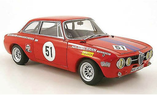 Alfa Romeo Giulia GT Am 1/18 Autoart no.51 h.ertl drm 1971 modelauto