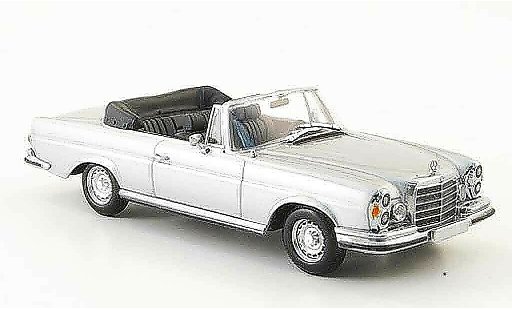 Mercedes 280 1970 1/43 Minichamps SE 3.5 Cabriolet (W111) grijs metallic modelauto