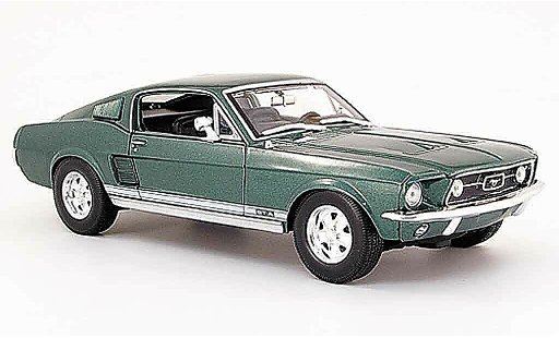 Ford Mustang Fastback 1/18 Maisto gta groen modelauto