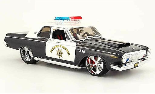Dodge 330 police 1/18 Maisto highway patrol 1963 modelauto