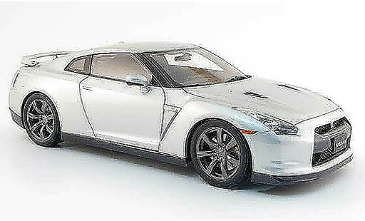 Nissan Skyline R35 1/18 Kyosho gt-r premium edition grijs 2008 modelauto