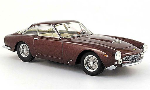 Ferrari 250 GT 1/18 Hot Wheels sedan bruin steve mcqueen modelauto