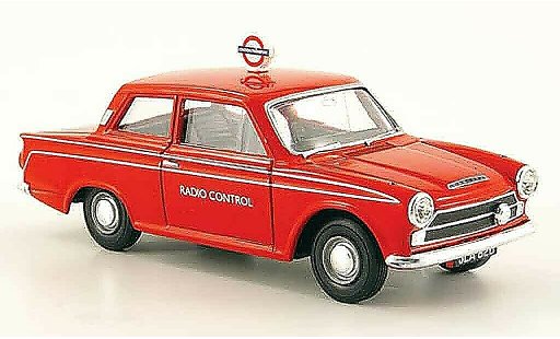 Ford Cortina Police 1/43 Vanguards MK I rood London Transport Radio Control modelauto