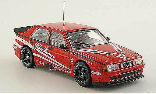 Alfa Romeo 75 turbo 1/43 M4 Evoluzione Prova rood 1988 modelauto