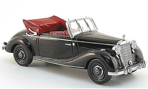Mercedes 170 Cabriolet 1/43 Spark S A zwart 1949 modelauto