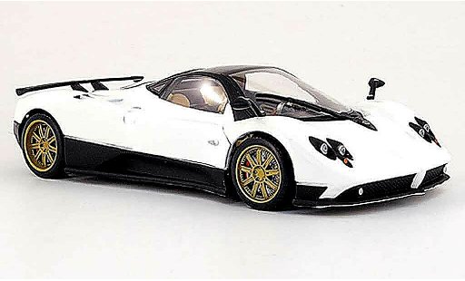 Pagani Zonda F 1/18 Mondo Motors wit modelauto