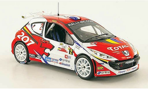 Peugeot 207 S2000 1/43 IXO No.2 Total winnaar Rally Madeira 2008 modelauto