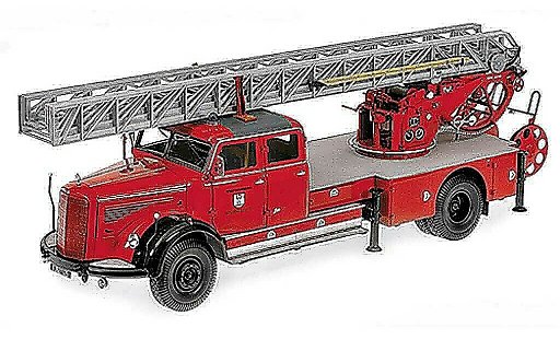 Mercedes L 6600 Base 1/18 Minichamps DL30 Brandweer Wolfsburg 1950 modelauto