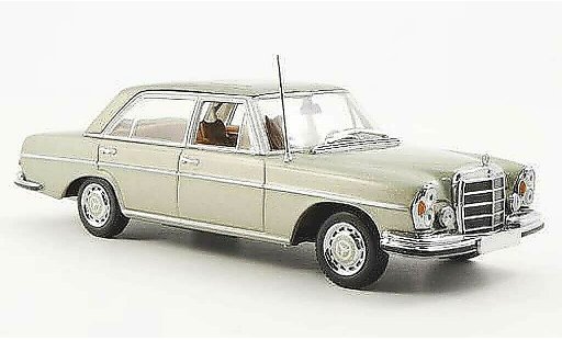 Mercedes 300 6.3 1/43 Minichamps (W109) groen 1968 modelauto