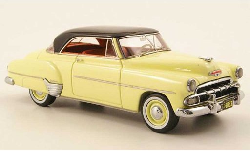 Chevrolet De Luxe Coupe 1/43 American Excellence HT geel/zwart lim. Aufl. 500 1952 modelauto