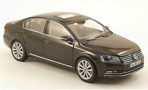 Volkswagen Passat B7 1/43 Schuco antraciet 2011 modelauto