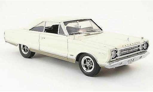 Plymouth Satellite 1967 1/18 Highway 61 beige modelauto