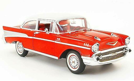 Chevrolet Bel Air Sedan 1/18 Highway 61 1957 rood/grijs 2-portes modelauto