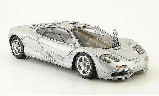 McLaren F1 GTR Short Tail 1/18 Autoart grijs metallized street version 1994 modelauto