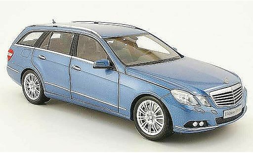 Mercedes Classe E T-Modell 1/18 Minichamps (s212) blauw 2009 modelauto