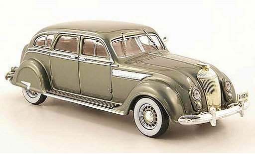 Chrysler Airflow Sedan 1/43 IXO grijs-groen 1936 modelauto