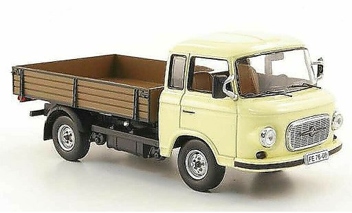 Barkas B 1000 plateau 1/43 IST Models laadbaknwagen beige 1968 modelauto