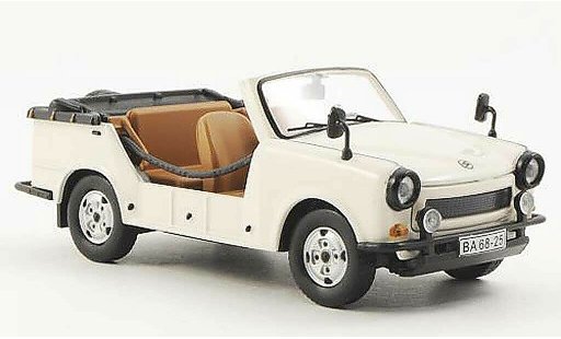 Trabant Tramp Base 1/43 IST Models Cabrio beige 1978 modelauto