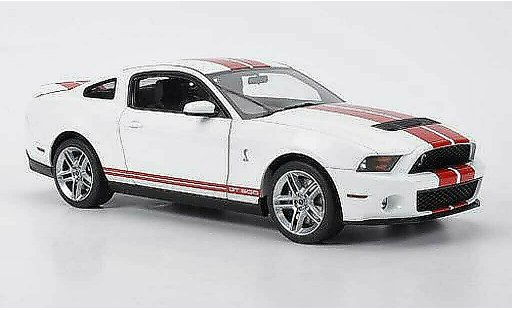 Shelby GT 500 2010 1/18 Autoart wit met roten strepen modelauto