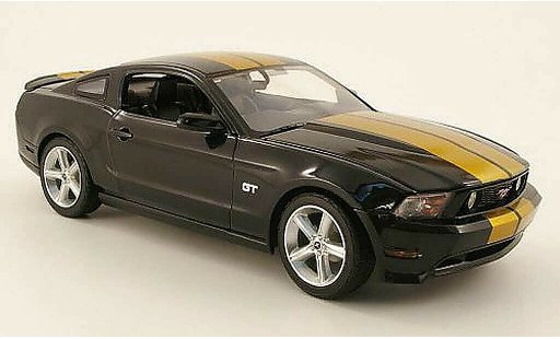 Ford Mustang GT 1/18 Greenlight zwart/gold 2010 modelauto