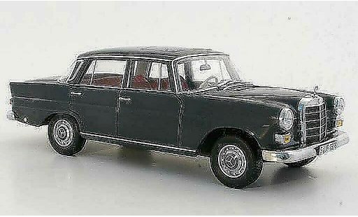 Mercedes 200 Base 1/18 Norev (W110) grijs 1966 modelauto