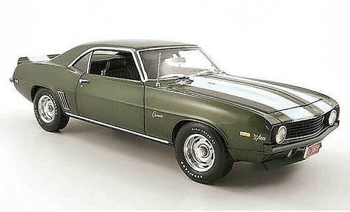 Chevrolet Camaro Z28 1/18 Highway 61 groen 1969 modelauto