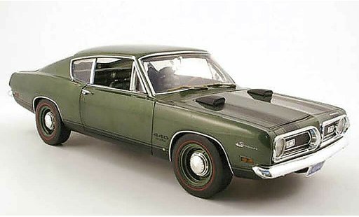 Plymouth Barracuda 1969 1/18 Highway 61 440 groen modelauto