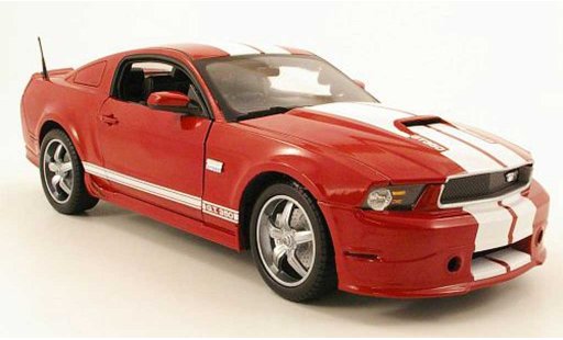 Shelby GT 350 2011 1/18 Shelby Collectibles rood wit modelauto