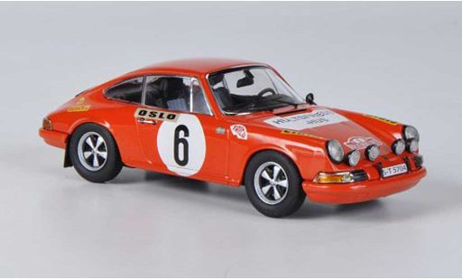 Porsche 911 S 1/43 Schuco S No.6 Waldegaard/Helmer Rally Monte Carlo 1970 modelauto