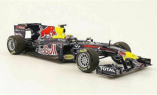 Renault F1 2011 1/18 Minichamps red bull no2 m.webber showcar modelauto