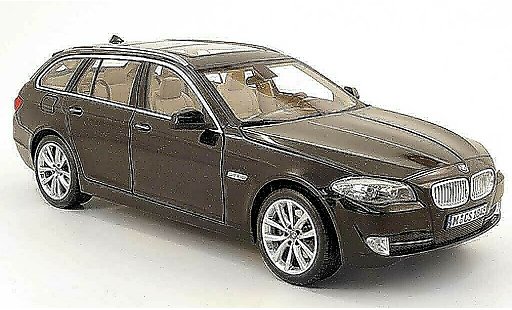Bmw 550 F11 1/18 Norev touring zwart 2010 modelauto