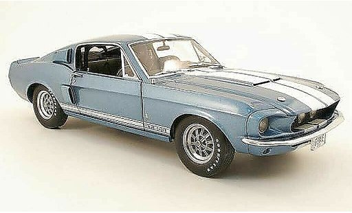 Shelby GT 500 1967 1/18 GMP blauw/wit modelauto