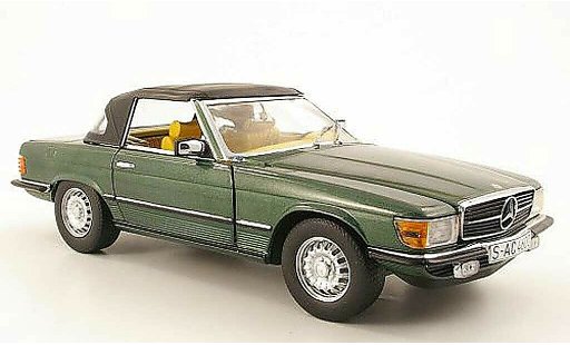 Mercedes 350 Base 1/18 Sun Star groen gesloten 1977 modelauto