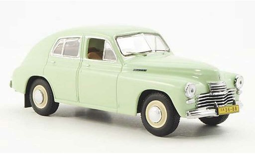 Gaz M20 Limousine 1/43 IST Models Pobieda Limosine groen 1949 modelauto