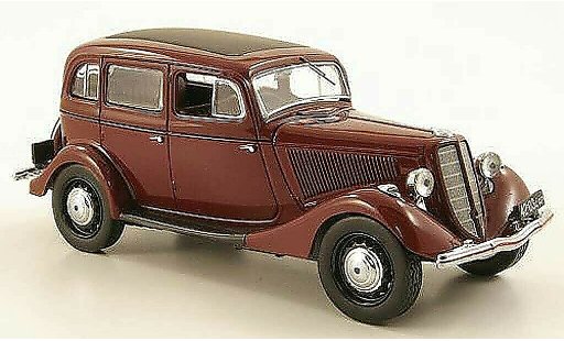 Gaz M1 Base 1/43 IST Models rood 1942 modelauto