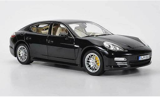 Porsche Panamera S 1/18 Norev zwart 2009 modelauto