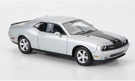 Dodge Challenger 2009 1/43 Premium X SRT8 grijs /zwart modelauto