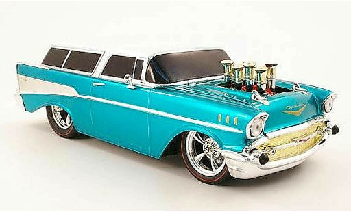 Chevrolet Nomad Station Wagon 1/18 M2 Machines turquoise/beige 1957 modelauto