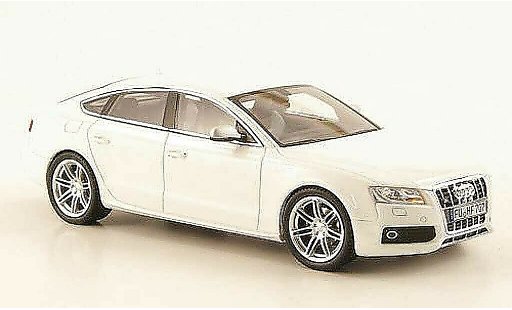 Audi S5 sportback 1/43 Schuco wit modelauto
