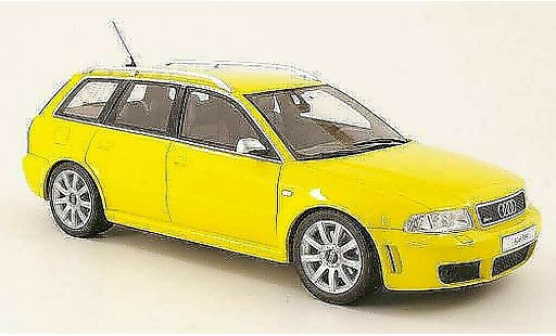 Audi RS4 avant 1/18 Ottomobile geel modelauto
