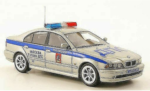 Bmw 525 police 1/43 Neo i (E39) Politie Moskau 2002 modelauto