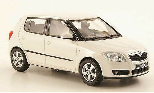 Skoda Fabia Base 1/43 Abrex wit 2006 modelauto