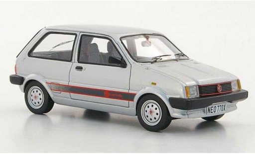 MG Metro Base 1/43 Neo 1300 MkI grijs RHD 1982 modelauto