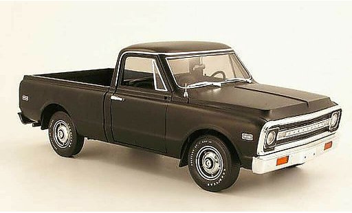 Chevrolet C-10 Pickup 1/18 Highway 61 Fleetside Pick Up zwart 1972 modelauto