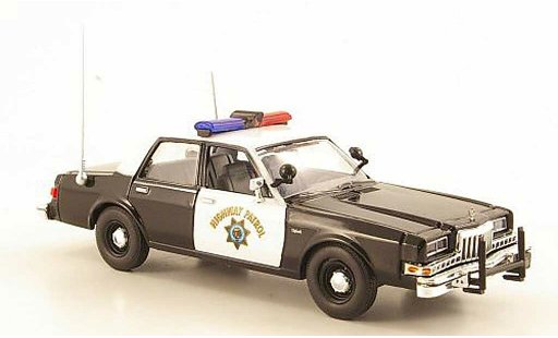 Dodge Diplomat police 1/43 First Response California Highway Patrol 1985 modelauto
