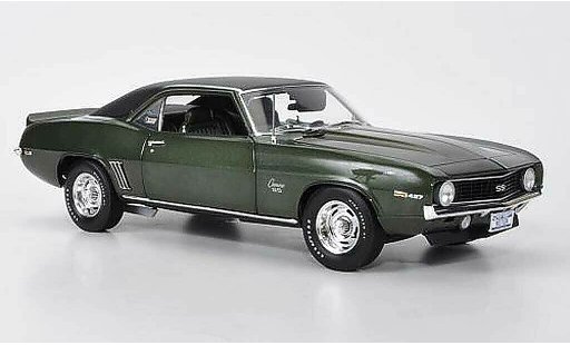 Chevrolet Camaro SS 1/18 Highway 61 1969 Baldwin Motion groen/mat zwart modelauto