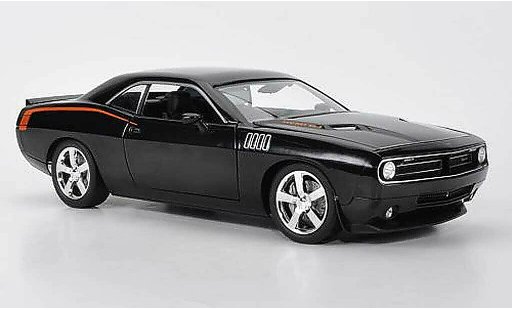 Plymouth Cuda Concept 1/18 Highway 61 HEMI zwart met oranjener Dekoration modelauto