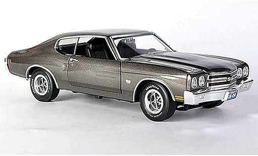 Chevrolet Chevelle SS 1/18 Ertl 1970 SS454 grijs/zwart modelauto