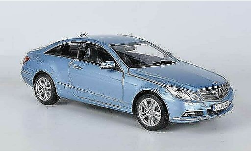 Mercedes 500 Coupe 1/18 Norev blauw 2009 modelauto