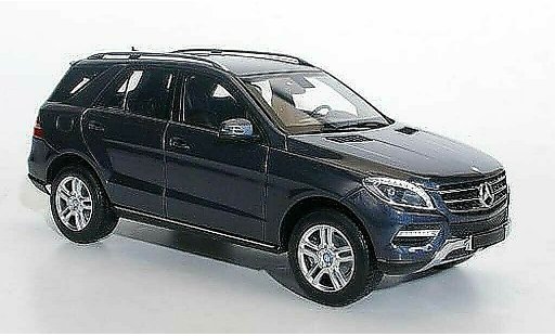 Mercedes Classe M Base 1/18 Minichamps grijs 2011 modelauto